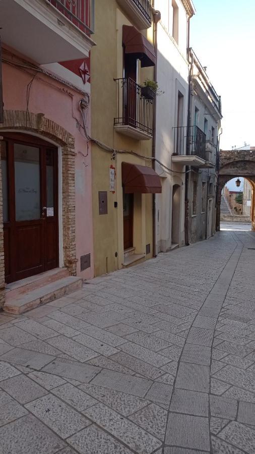 La Stanza Nel Borgo Apartment Termoli Exterior photo